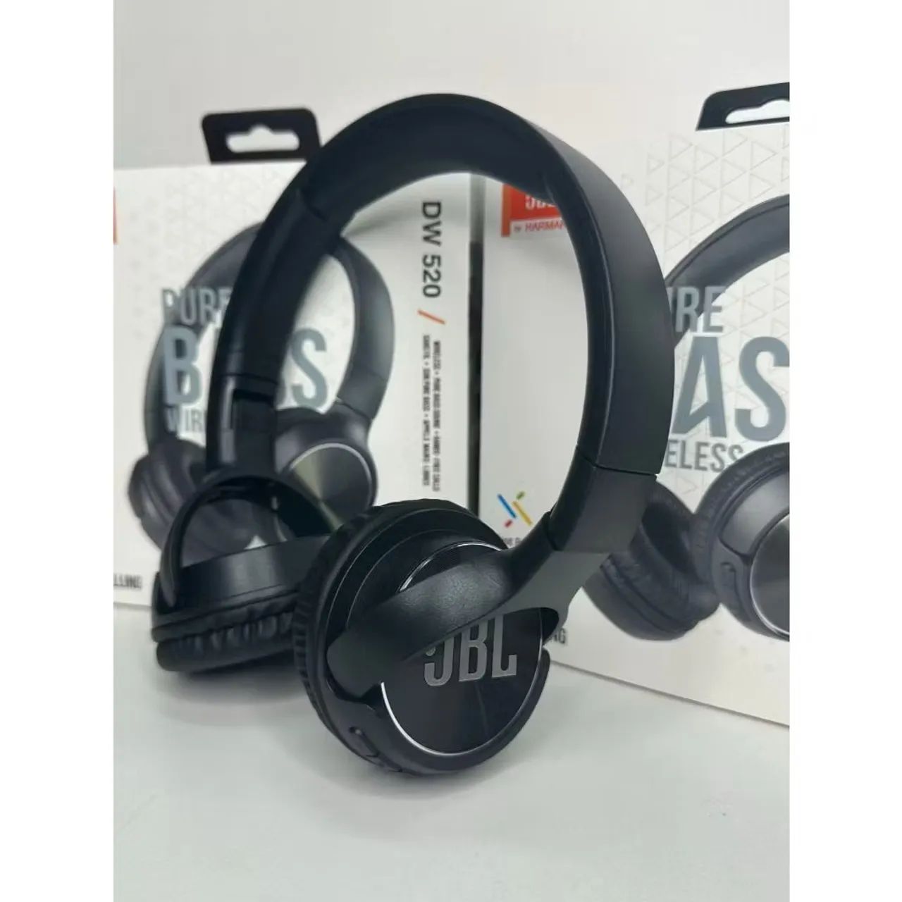 Fone JbL Novo na caixa Bluetooth  - Foto 5
