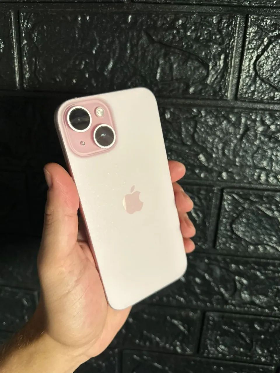 iPhone 15 Rose 