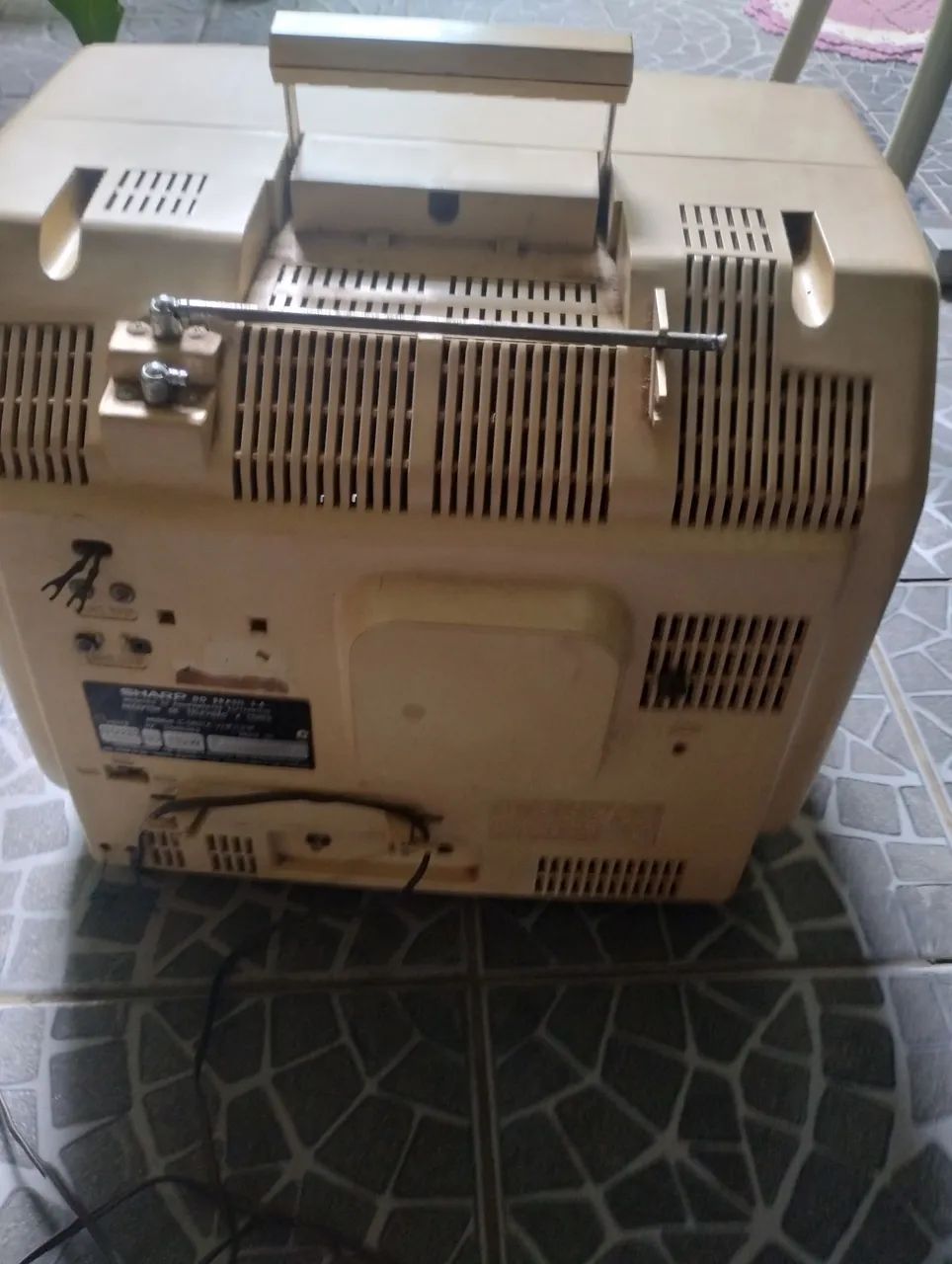 Tv retro Sharp linytron 14 polegadas  - Foto 5