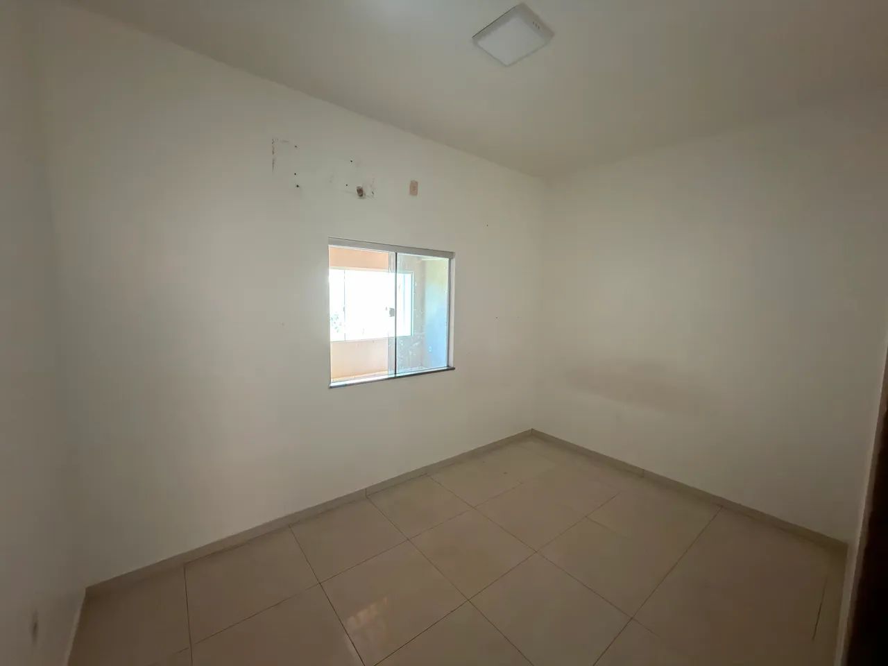 Casa 2 Quartos, Bairro Amazônia a 3 min do Shopping  - Foto 2
