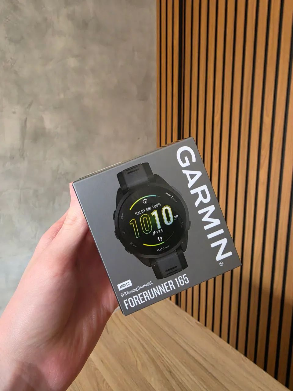 Garmin FORERUNNER 165 - Preto - Zero / lacrado