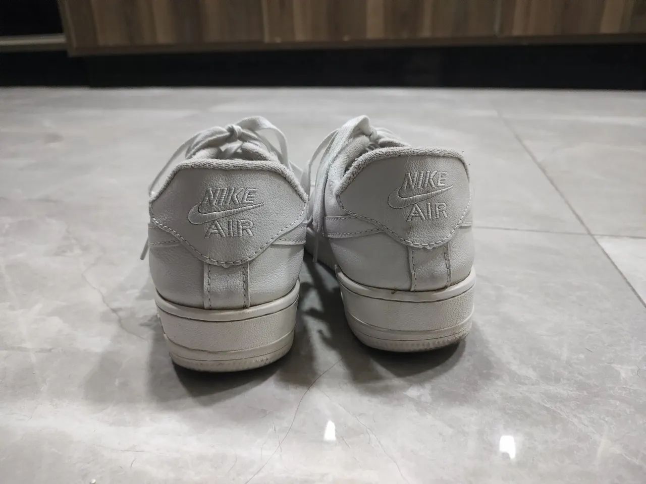 VENDO TENIS NIKE AIR FORCE BRANCO!! - Foto 3
