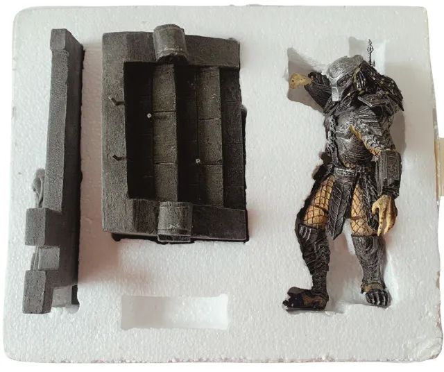 AVP Alien Vs Predator - Predator Statue: Scar - Limited Edition - Foto 3