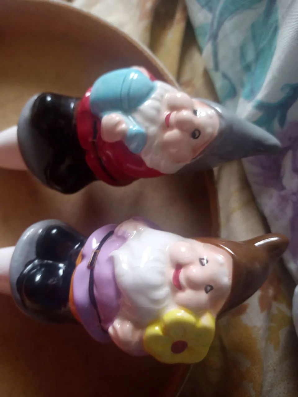 Regador plantas ceramica Gnomos valor dupla - Foto 2