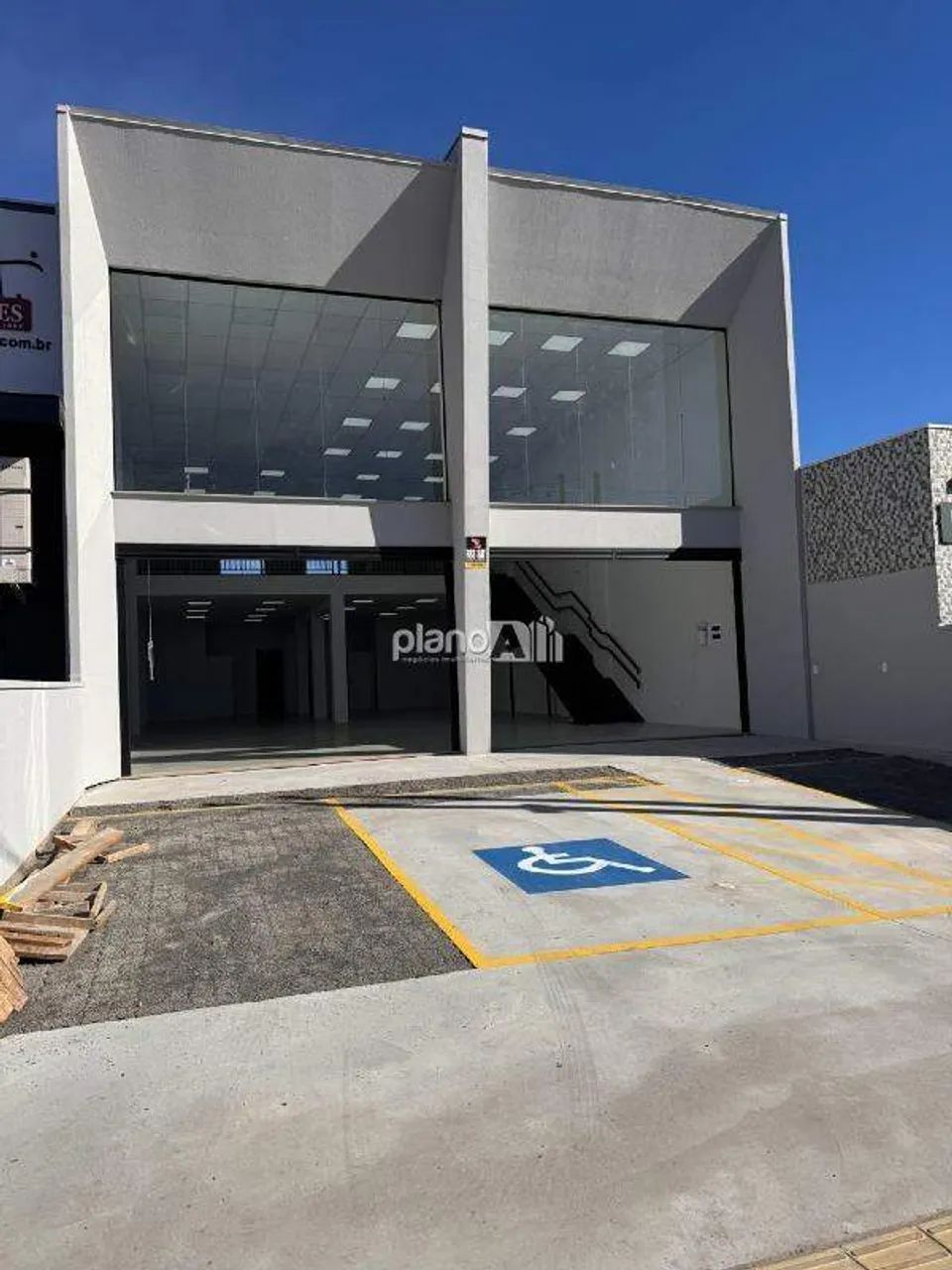 Loja para aluguel, com 278,24m², - Morada do Vale I - Gravataí / RS por R$ 8.000,00 - Foto 2