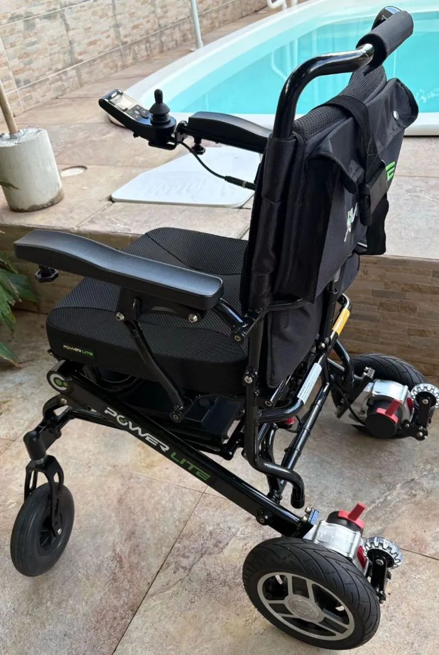 Cadeira de rodas elétrica Power Lite - Foto 2