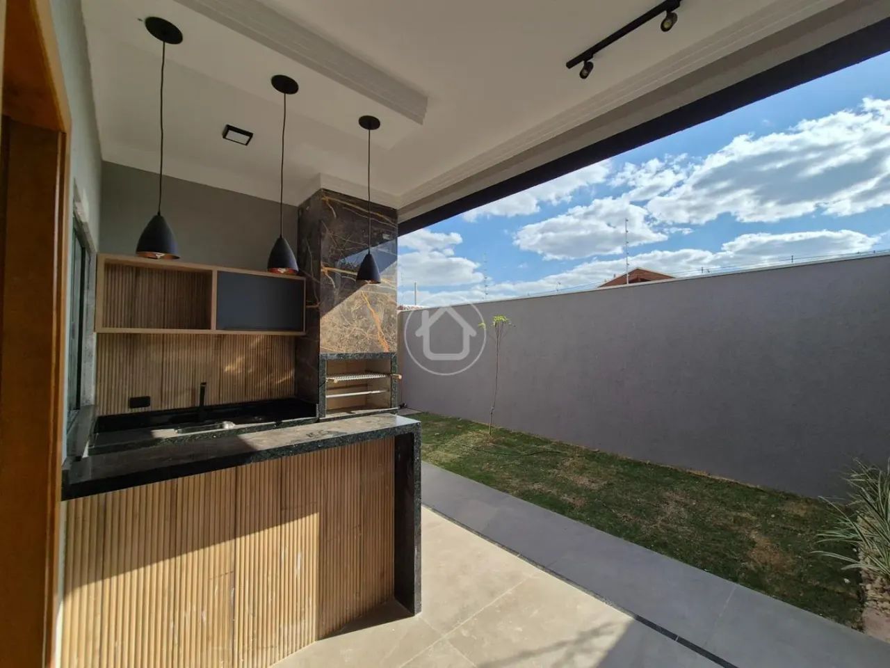 CASA COM 3 DORMITORIOS NO SIRIO LIBANES - Foto 2