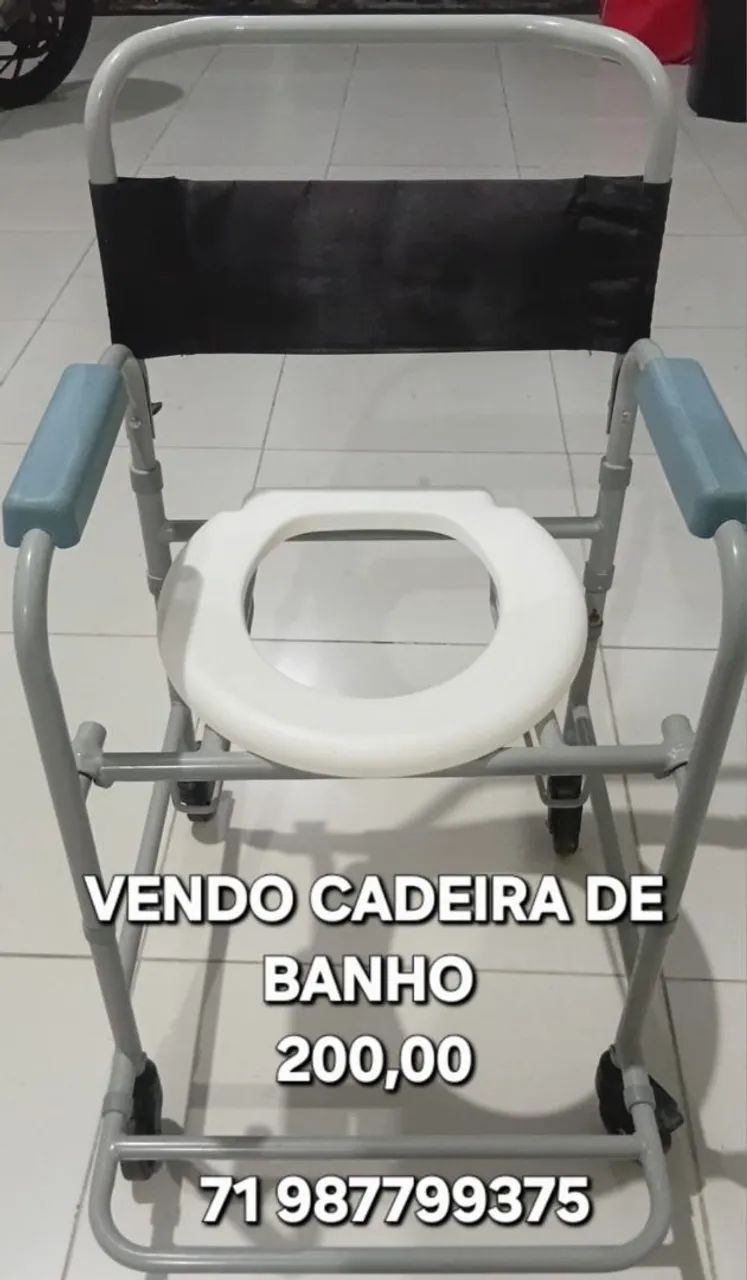 Cadeira de banho idoso,perfeito estado,falar no ZAP *75