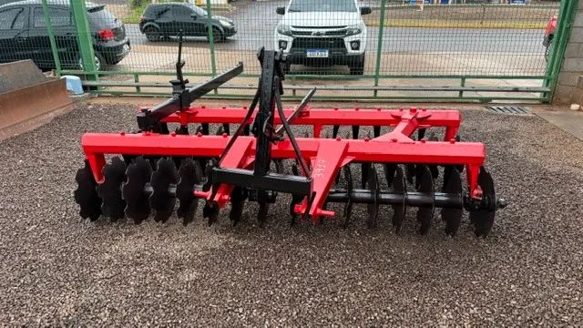 Grade Niveladora Baldan 32 Discos 