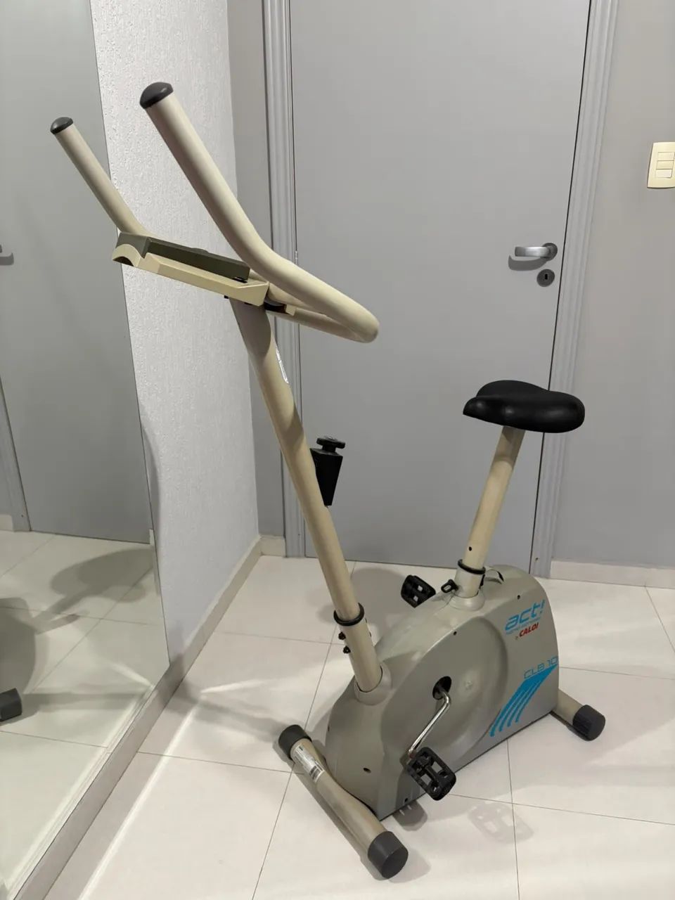Bicicleta ergométrica - Foto 2