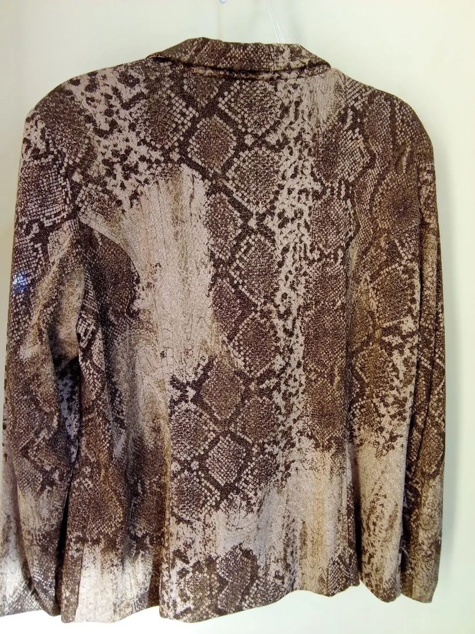 Blazer feminino estampa snake print  - Foto 6