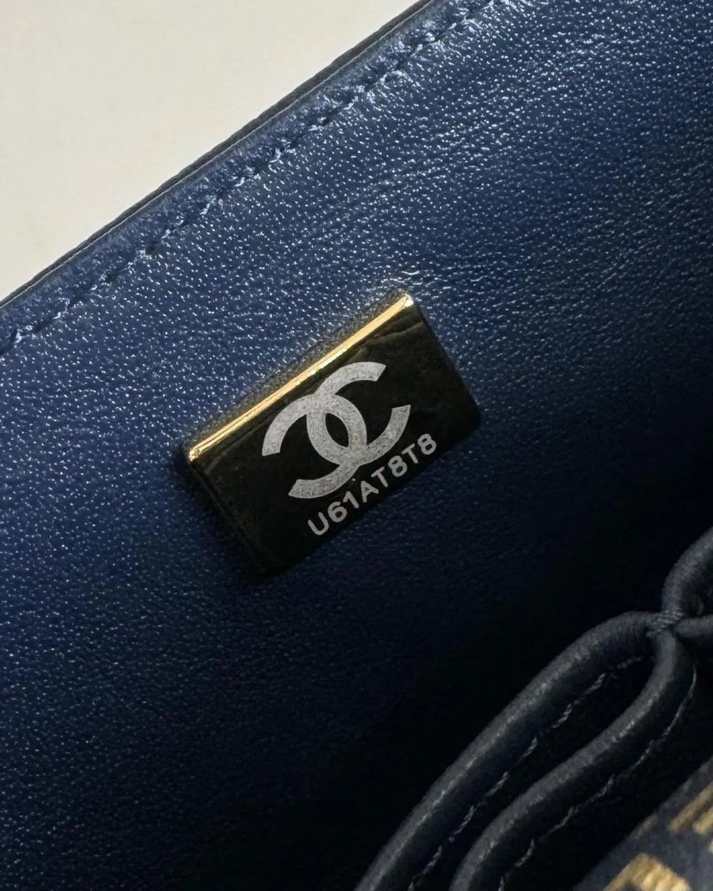 Bolsa Chanel azul em couro  - Foto 5