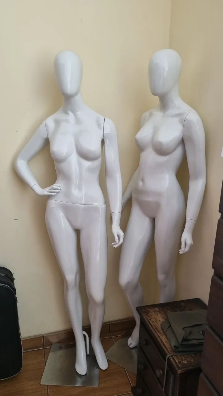 Manequim feminino
