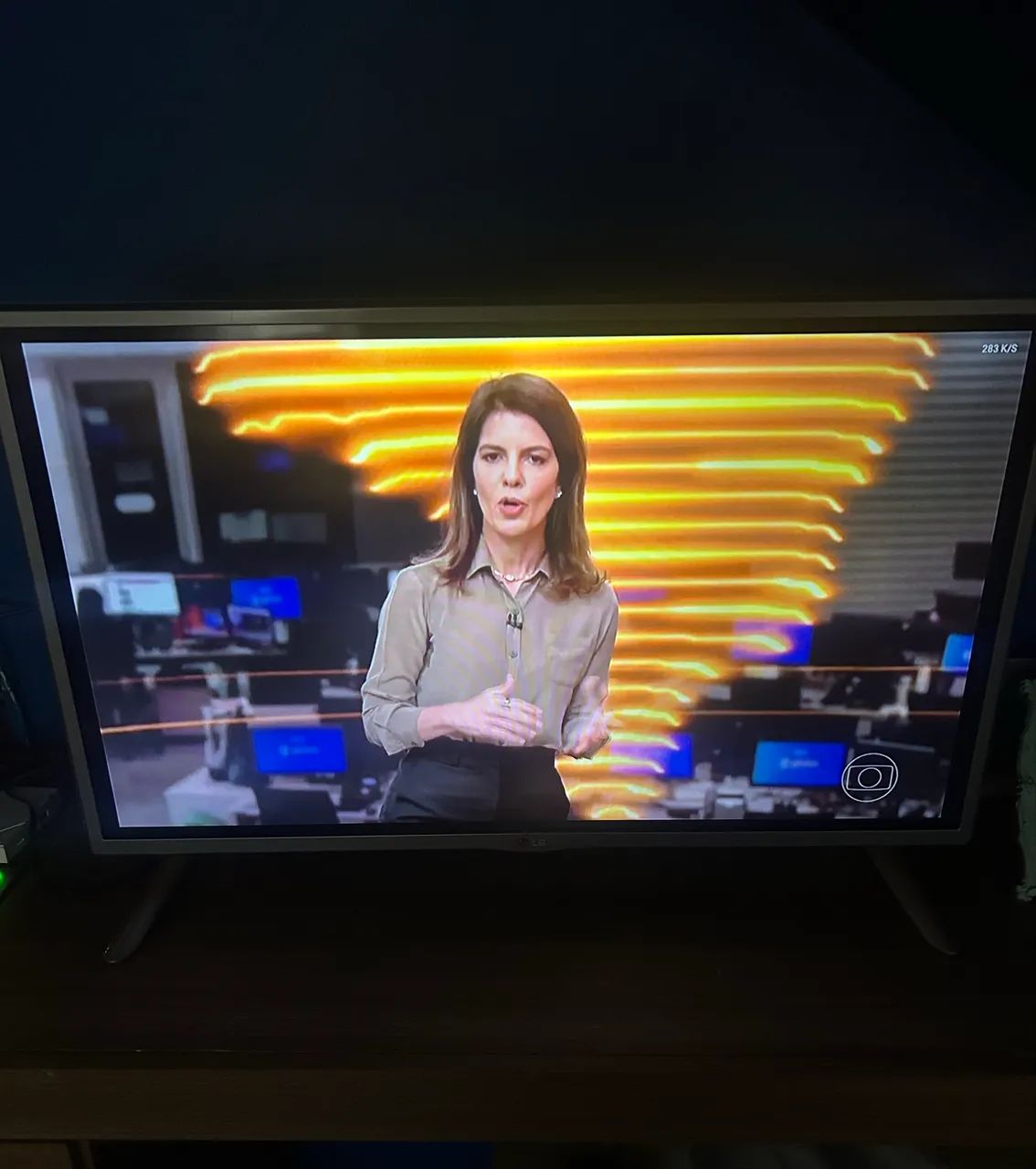 Tv 32 polegadas perfeito estado 
