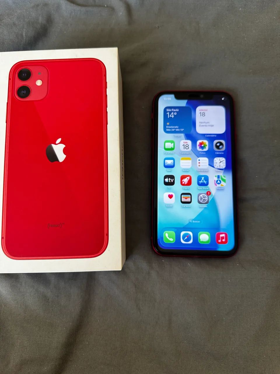 iPhone 11 vermelho 