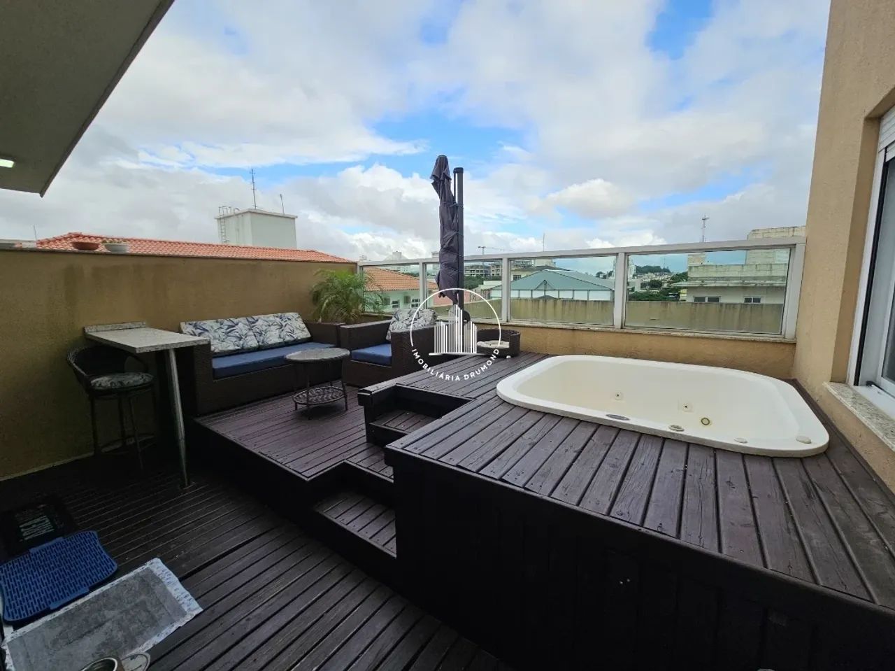 Apartamento 122m² com 3 Quartos e Suíte no Canto - Foto 2