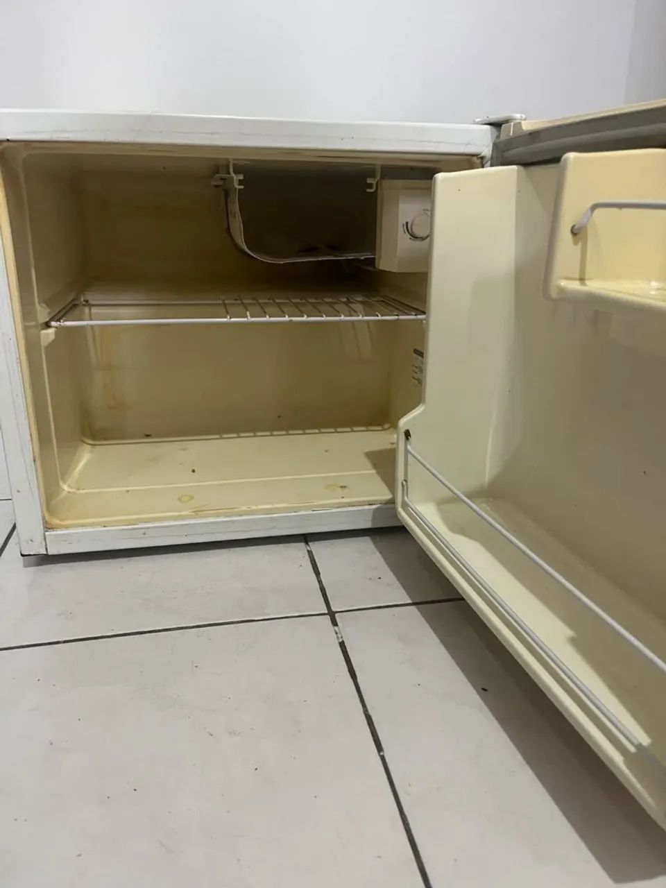 Vendo frigobar  - Foto 2
