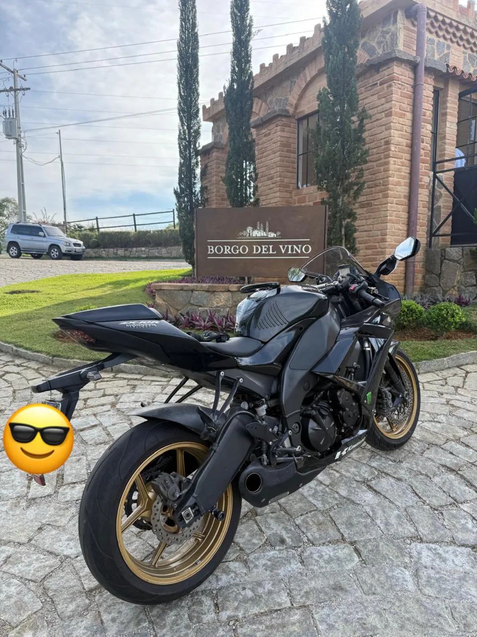 Kawasaki Zx-10/ Zx-10r 1000cc 2010 - 1500805940 | OLX