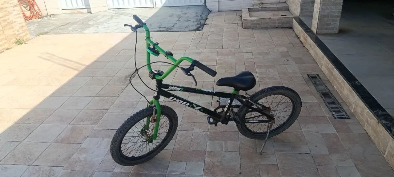 Bicicleta semi nova , muito pouca usada - Foto 2