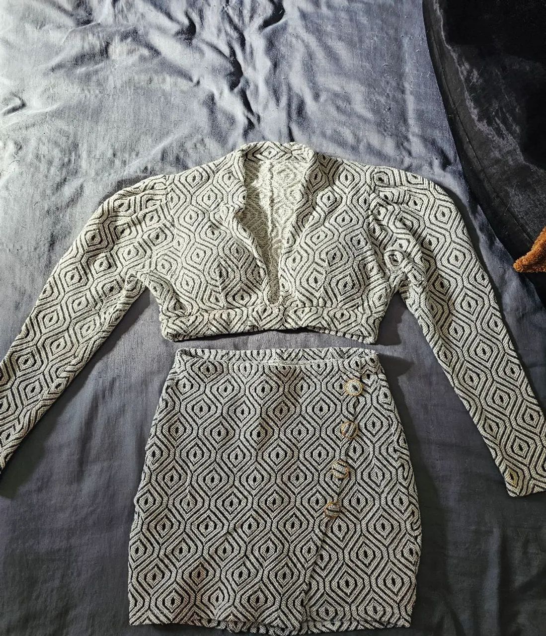 Conjunto Cropped Manga Longa e Short Tricô M - Foto 2