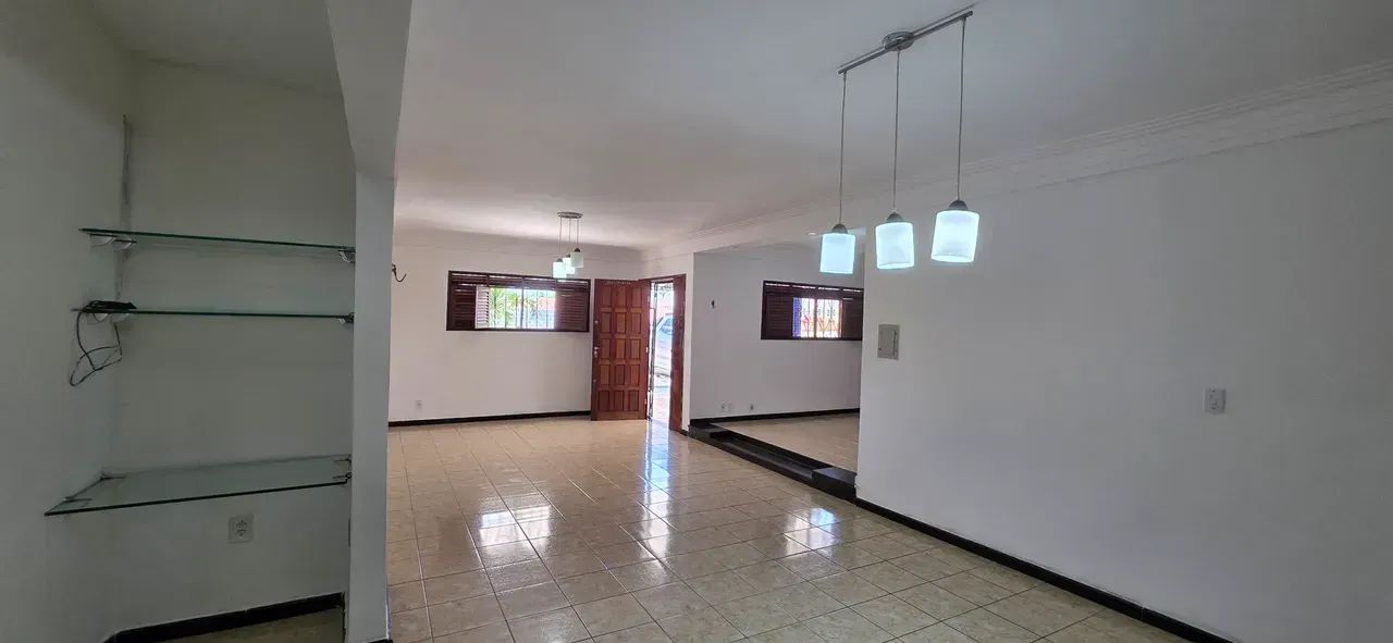 Vende-se casa no Cristo grande e com 3 suítes - Foto 3