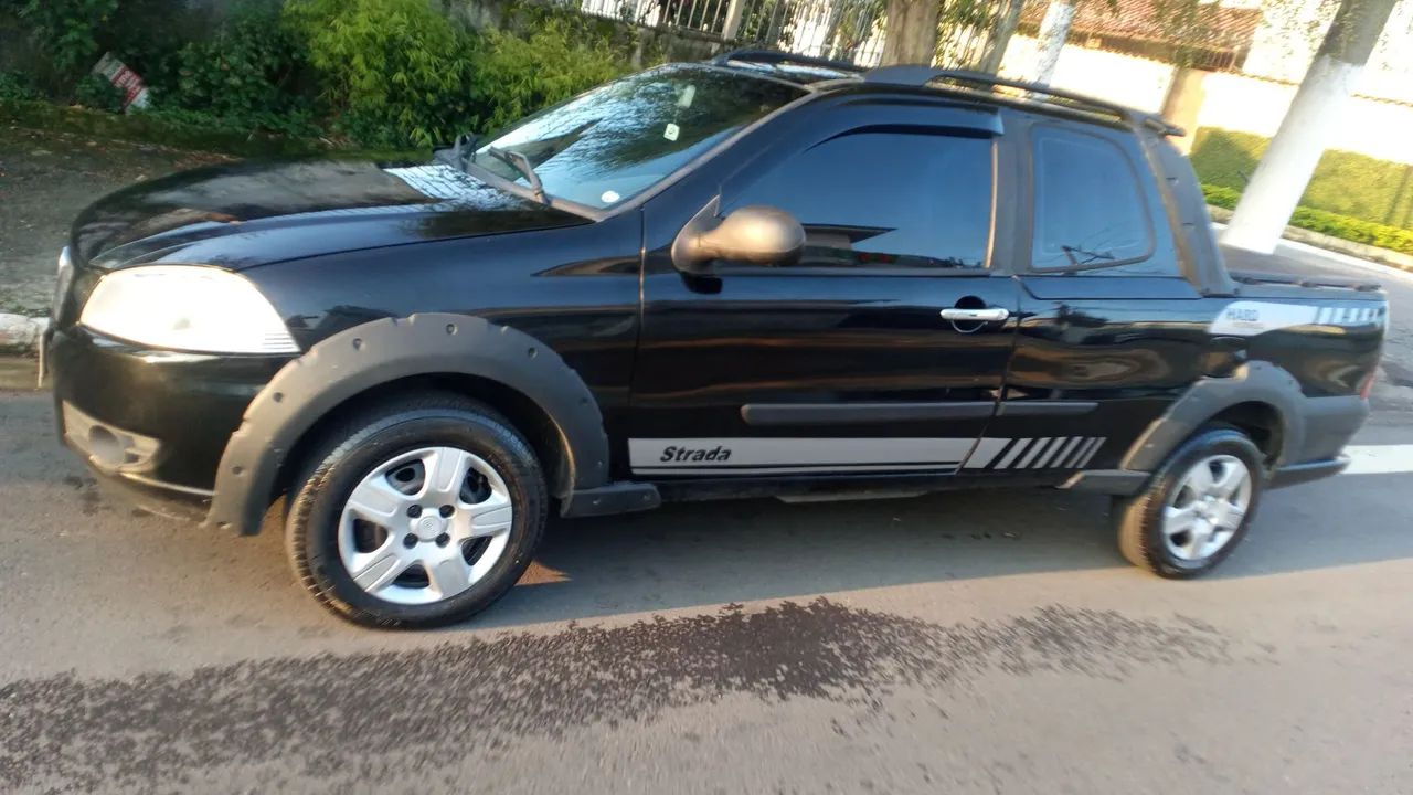 Fiat Strada Working Celeb.1.4 Fire Flex 8V CD 2012 - Foto 2