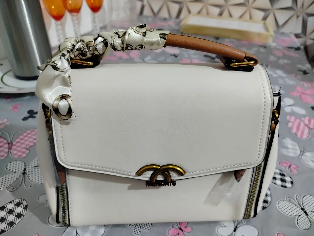 Linda Bolsa nova 
