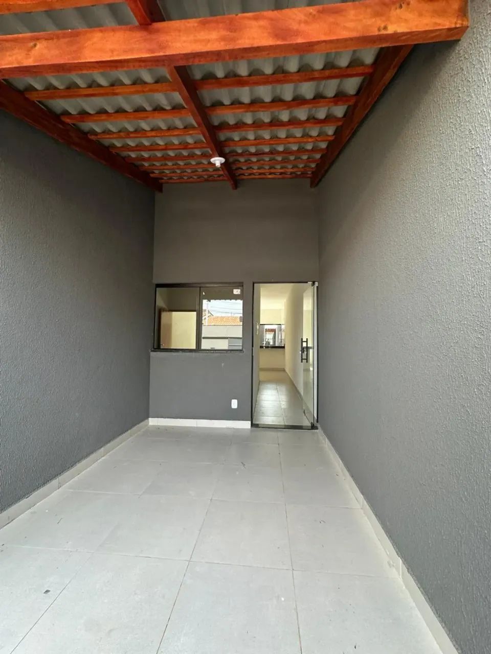 Casa no Setor Parque Eldorado Oeste: Mais Que um Imóvel, Seu Próximo Capítulo em Goiânia! - Foto 5