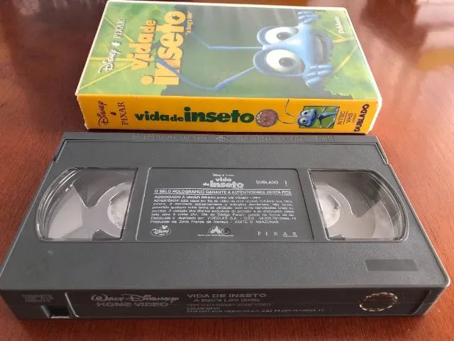  Vida De Inseto - Clássicos Disney - Filme em Fita Vhs - Foto 3