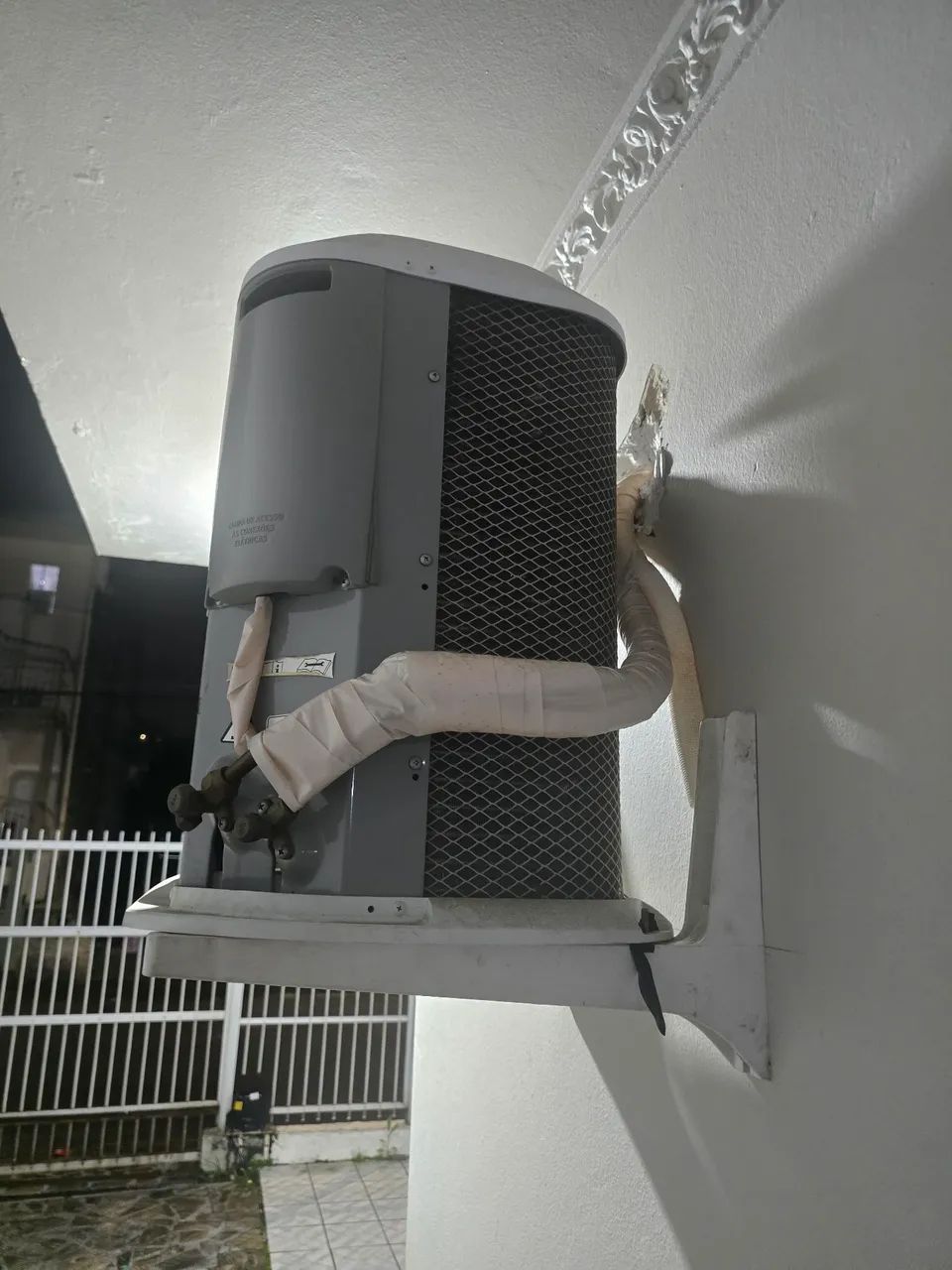 Oferta Central de ar eletrolux quente frio - Foto 2