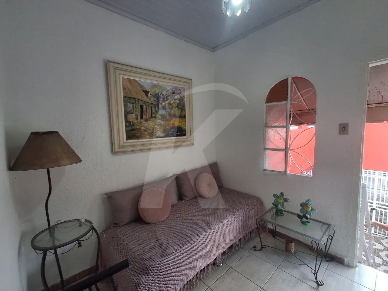 Casa com 1 quarto, sala , cozinha, banheiro e área de serviço. - Foto 2