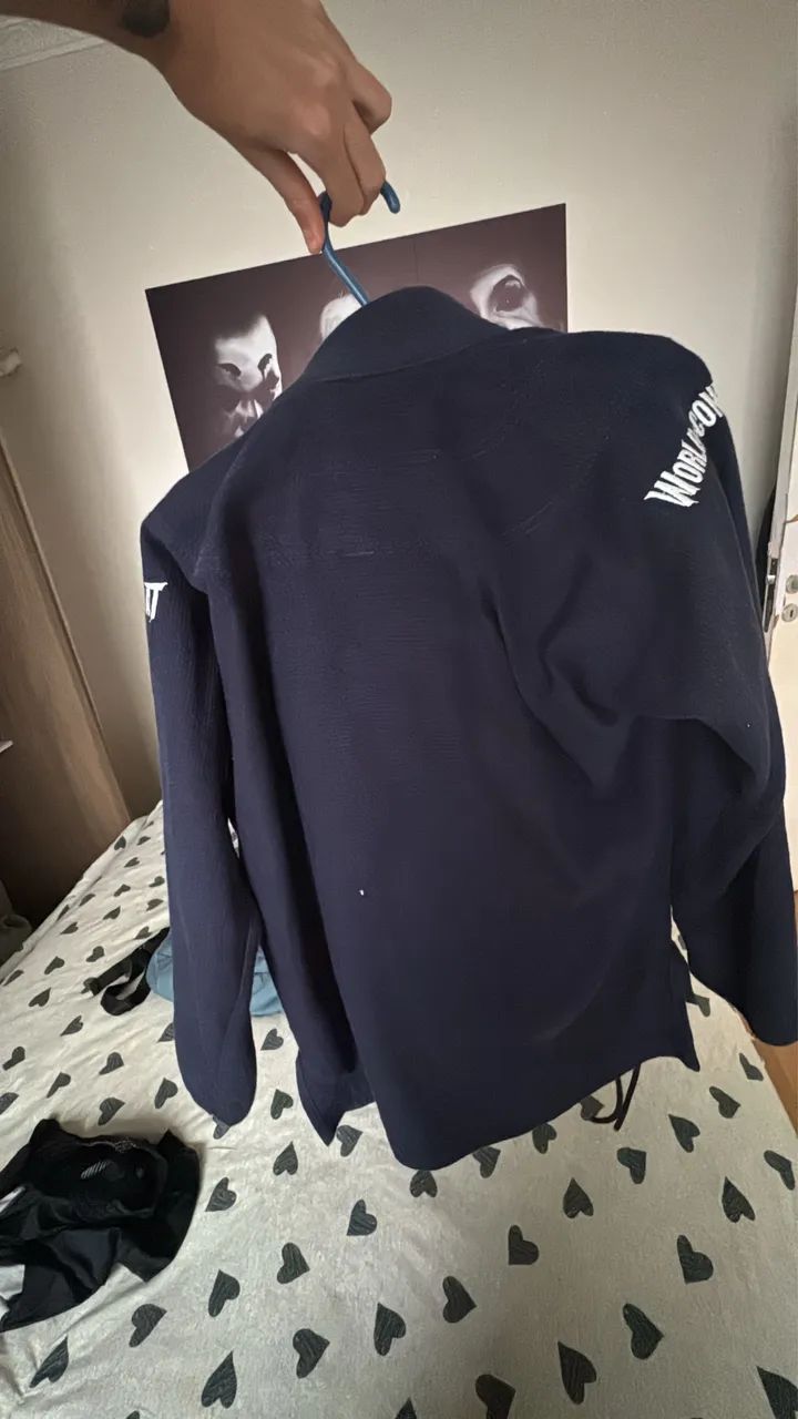 VENDO KIMONO WORDL COMBAT BJJ + FAIXA - Foto 3