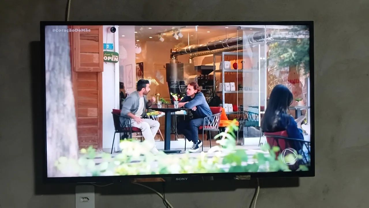 Tv LCD Sony 48 R$ 650