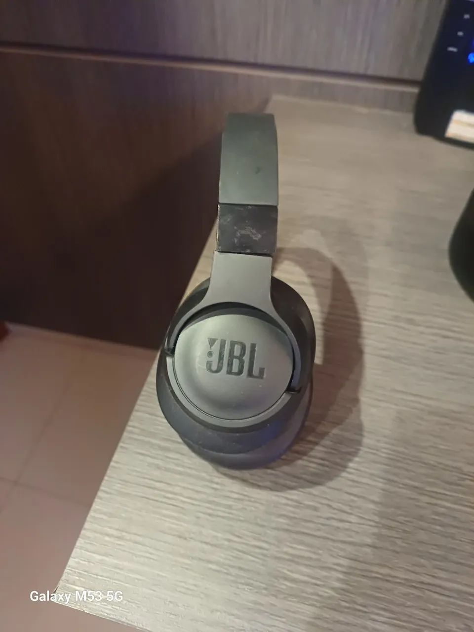 Fone de ouvido bluetooth JBL