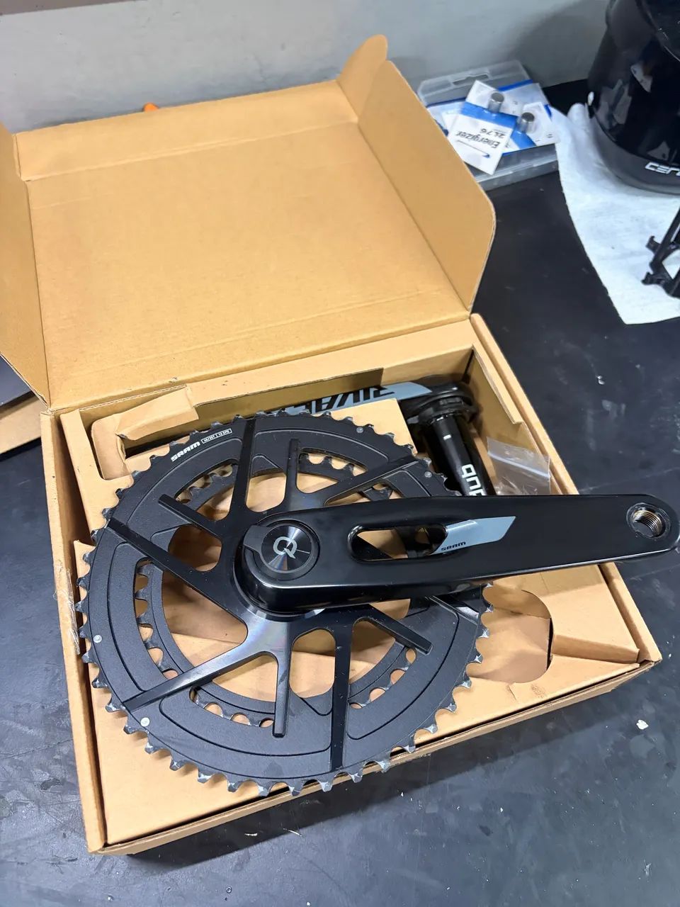 Pedivela SRAM Rival E1 com potenciometro quarq