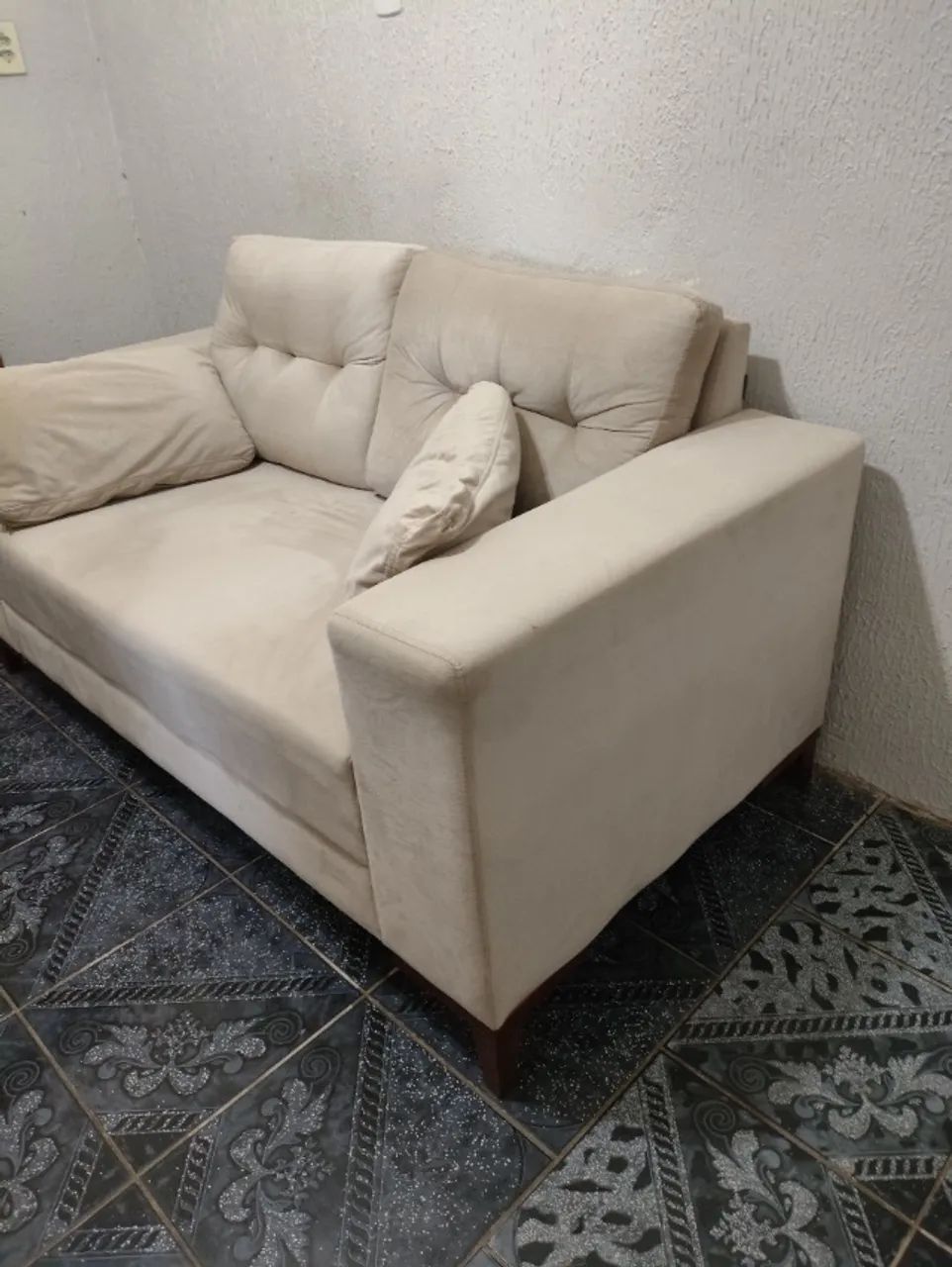 Sofá + mesa de apoio - Foto 2