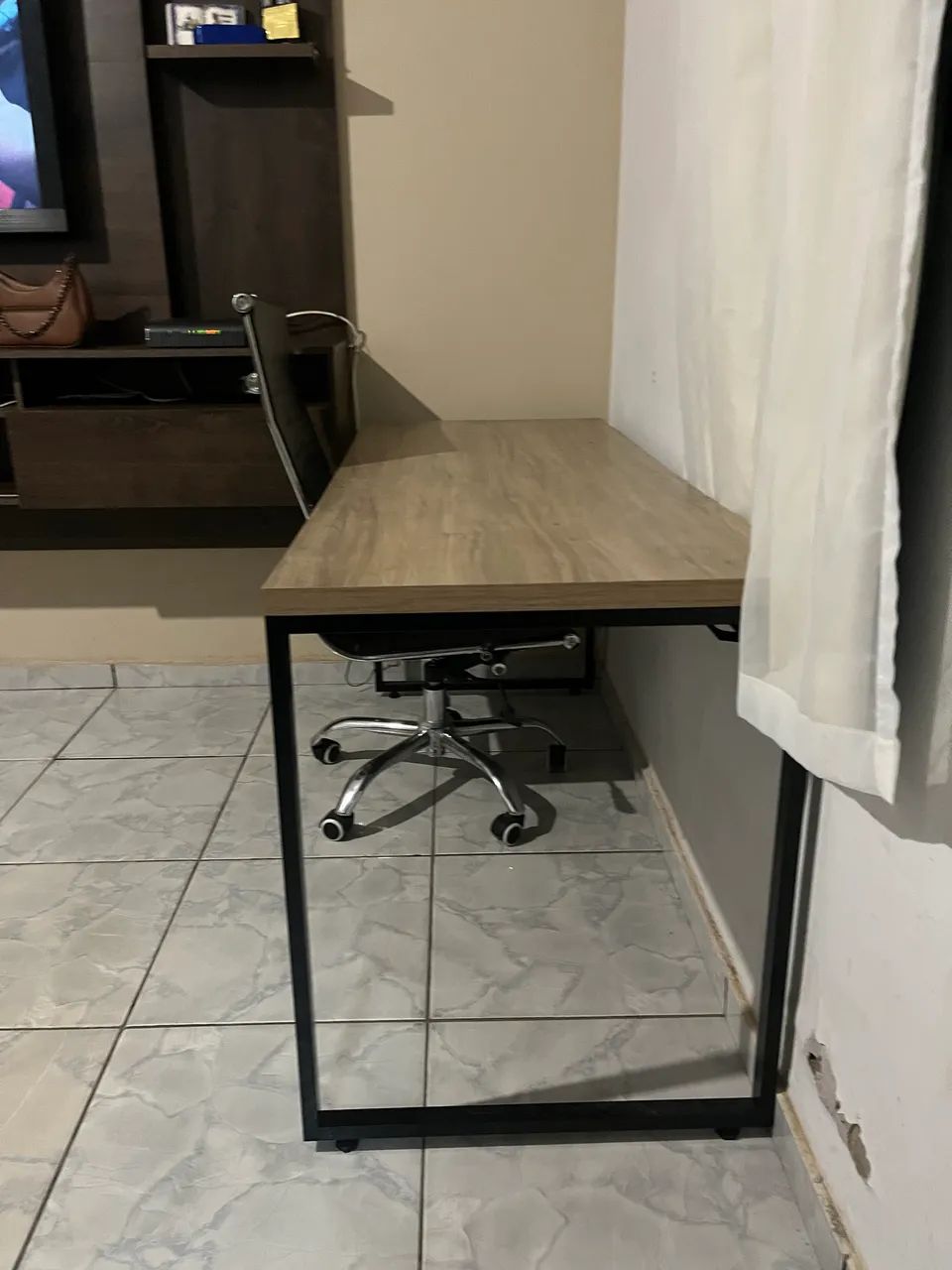 Vende-se mesa para escritório 