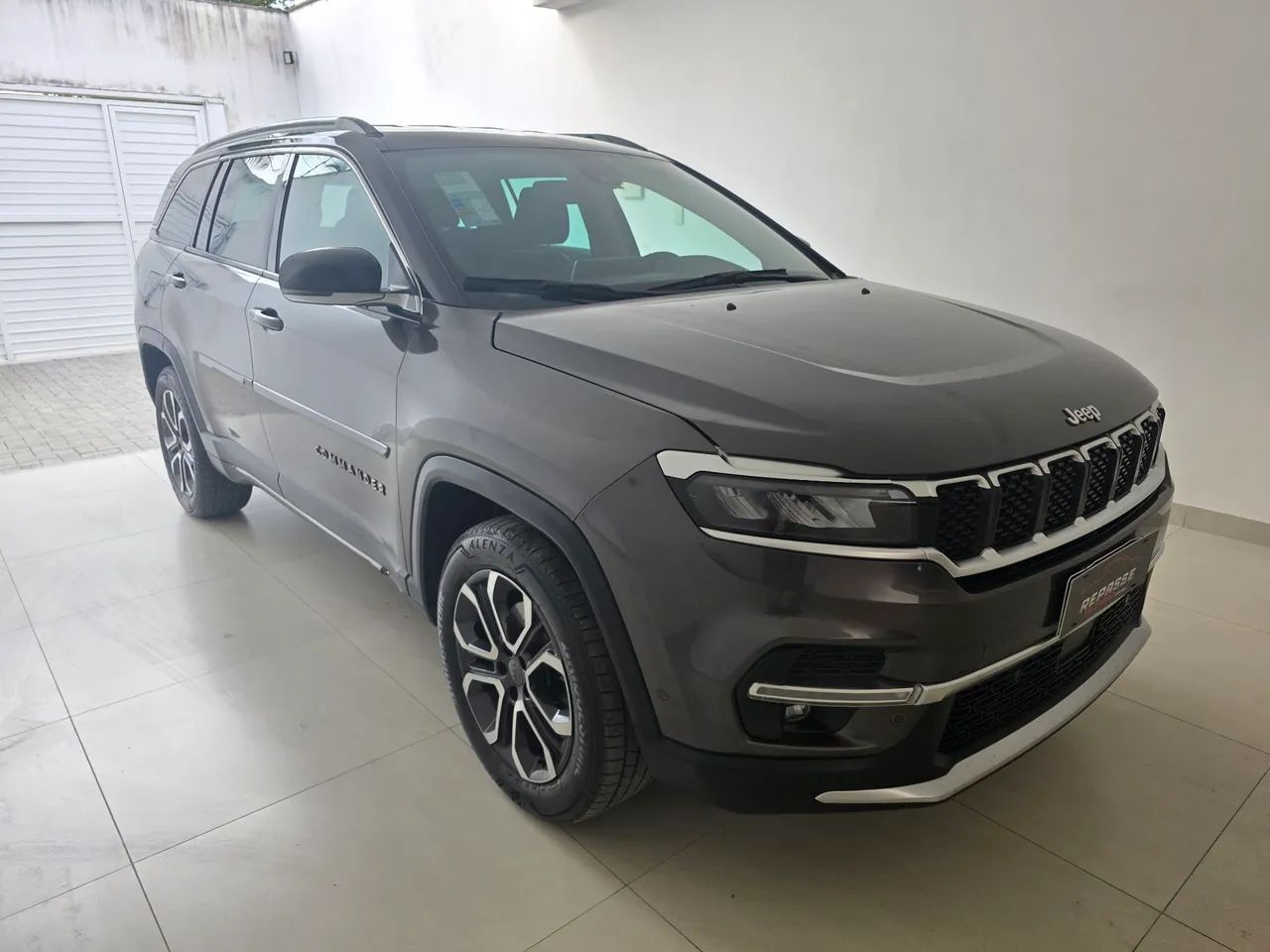 Jeep Commander 2023