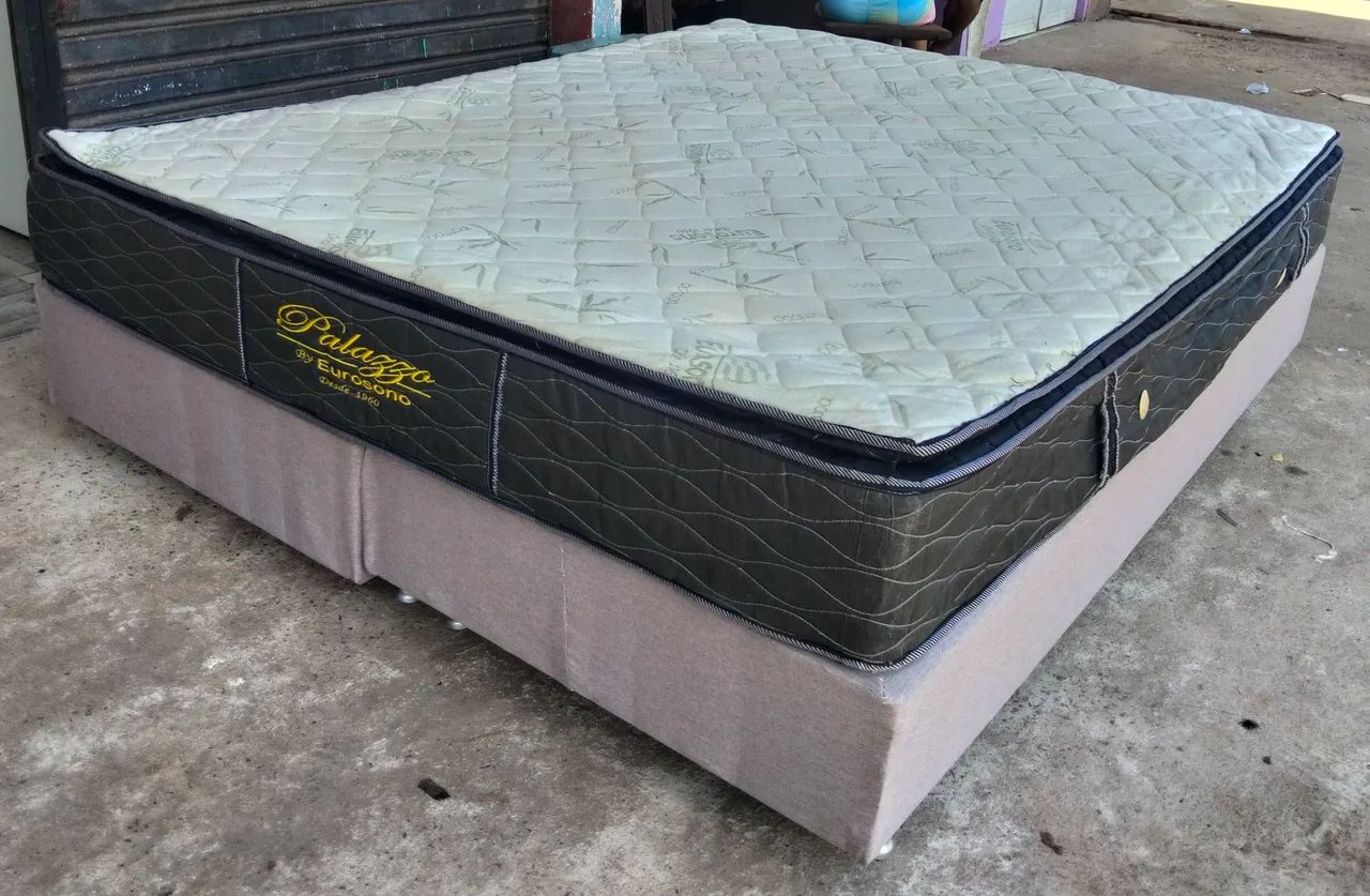 Cama queen 