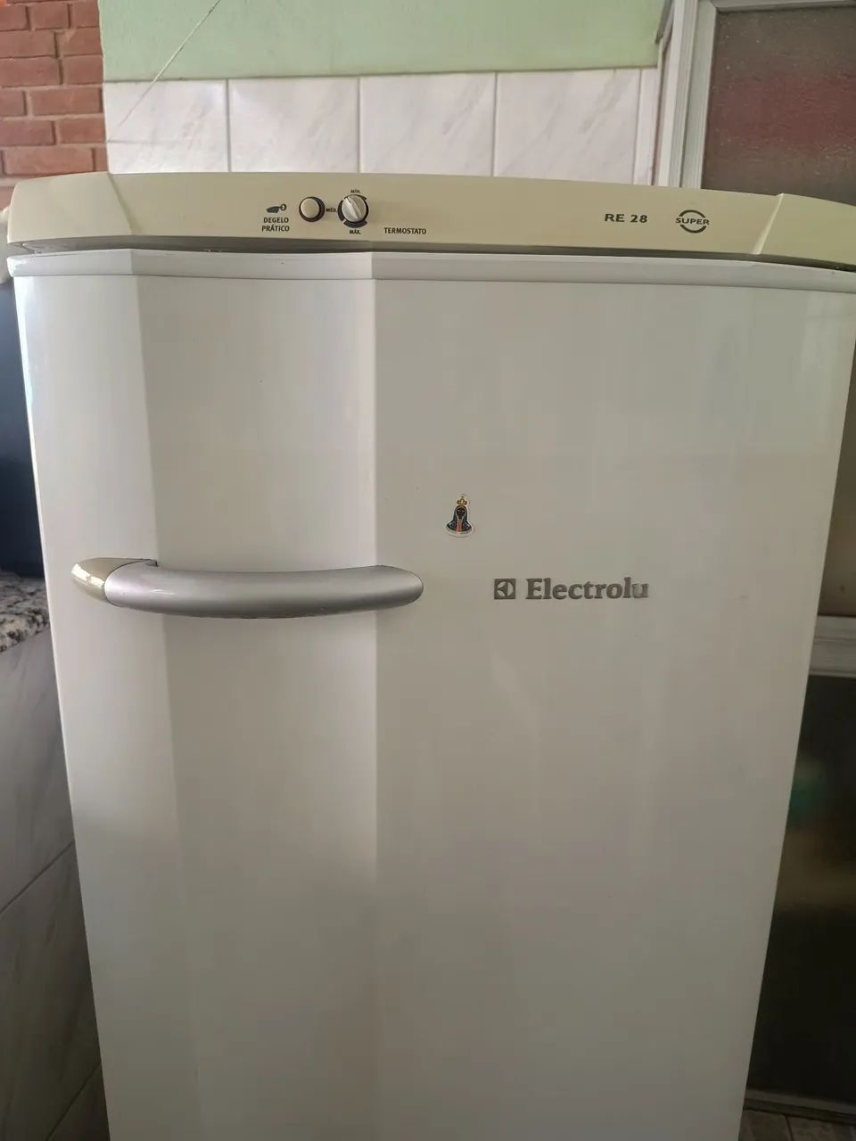 Geladeira Eletrolux RE 28 SUPER  - Foto 2