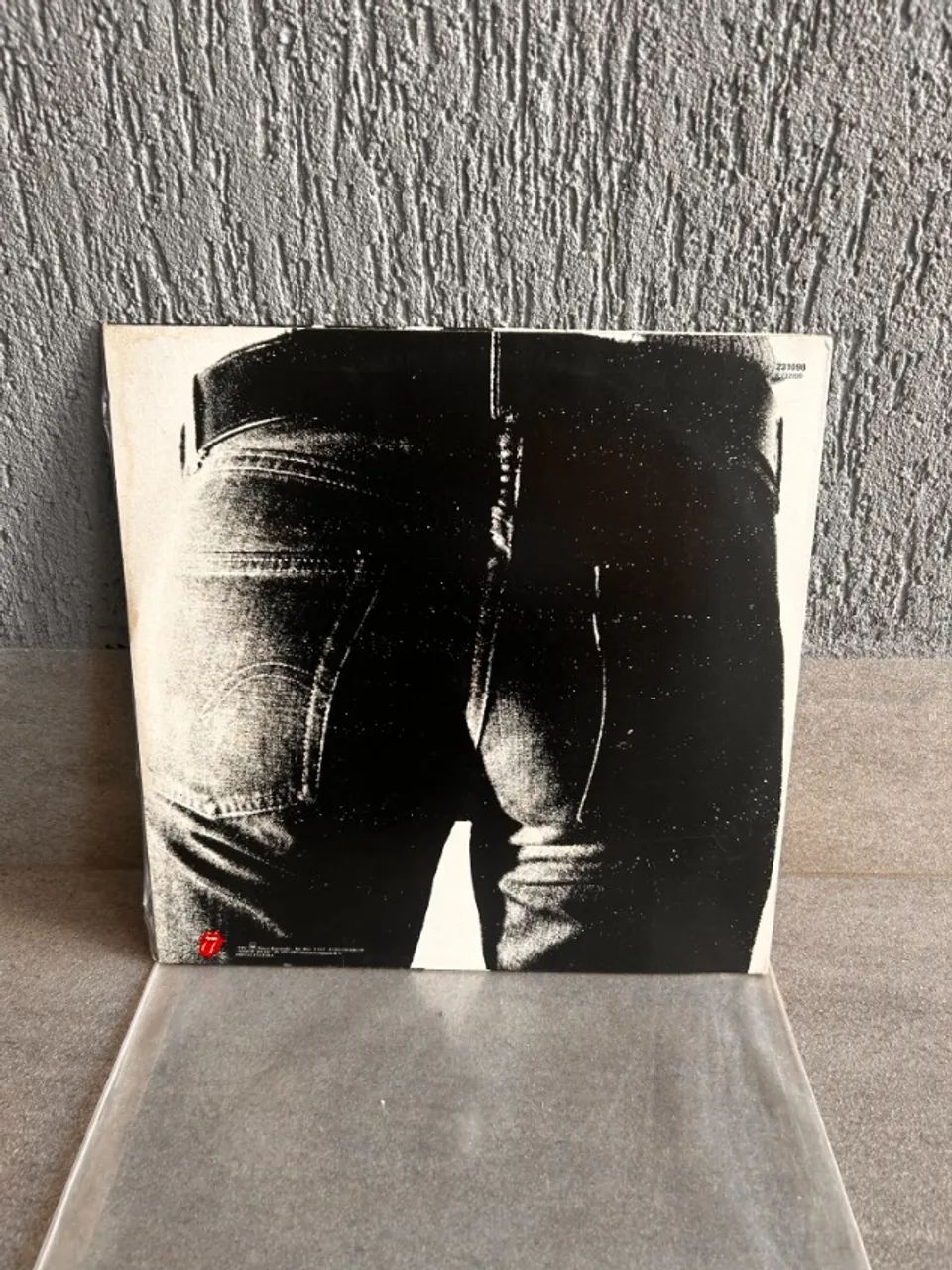 Vinil Sticky Fingers Rolling Stones com encarte  - Foto 2