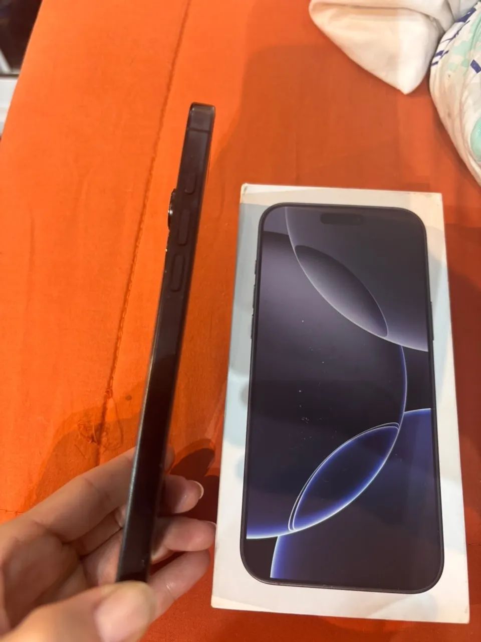 iPhone 16 Pro Max 1TB  - Foto 2