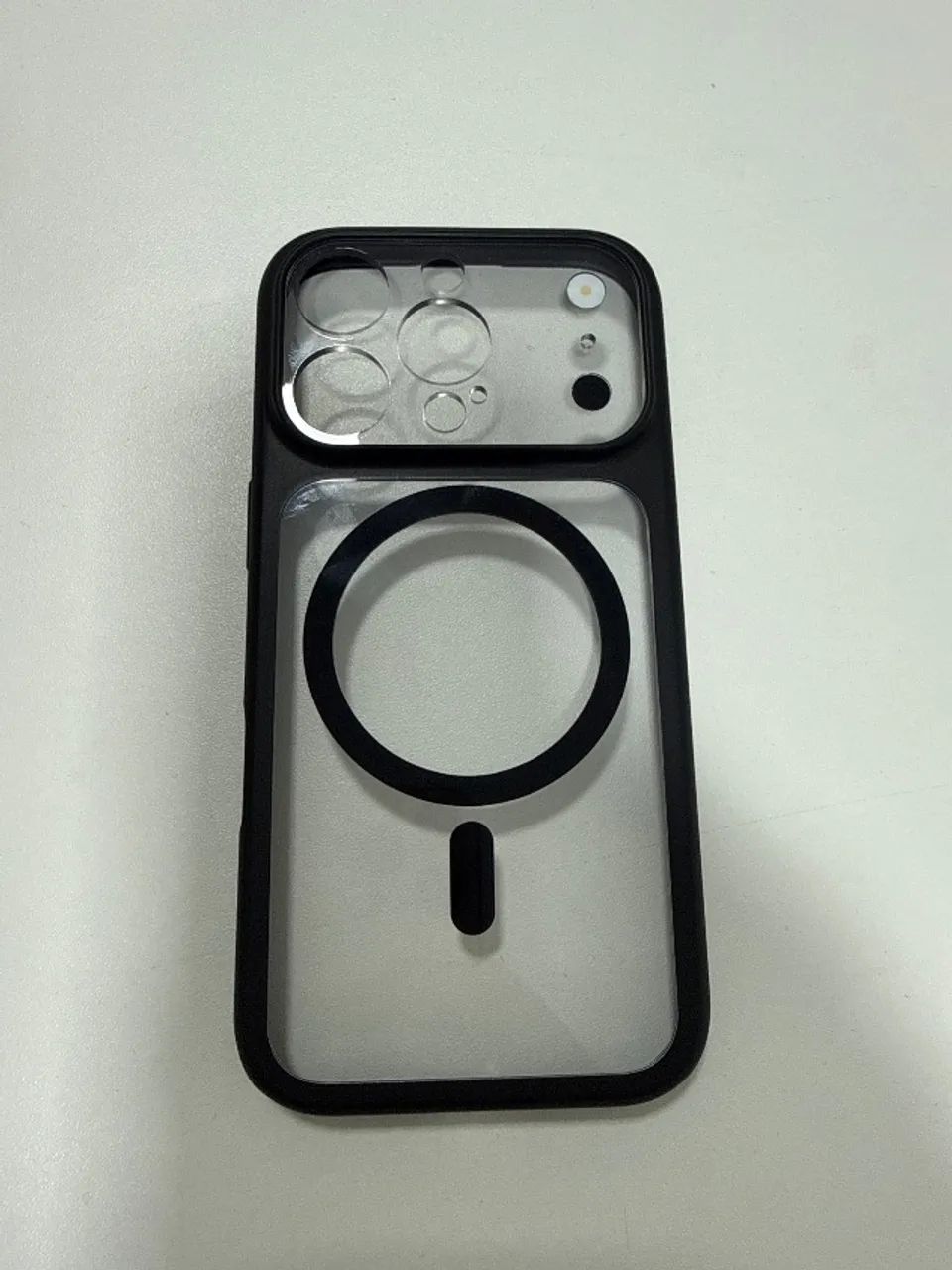 Capinha de celular IPhone 16 pro