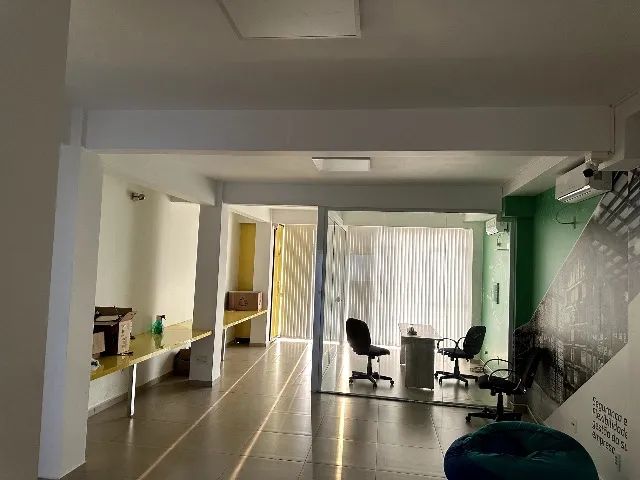 Salas Comerciais, 80m² e 60m² Próxima à Prefeitura de Cascavel - 1º Andar - Foto 2