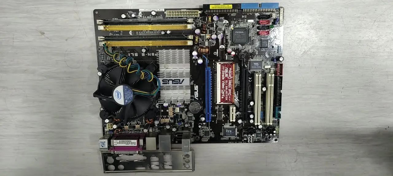 ASUS P5N-E SLI 4gb DDR2 core 2 duo  - Foto 2