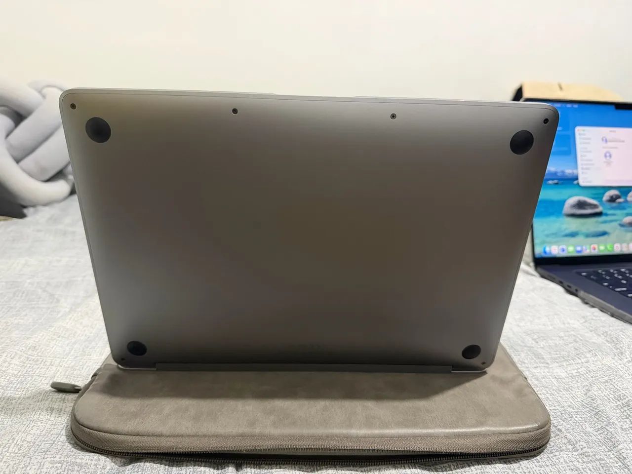 Macbook Pro M2 8GB Ram SSD 512GB touchbar - Foto 4
