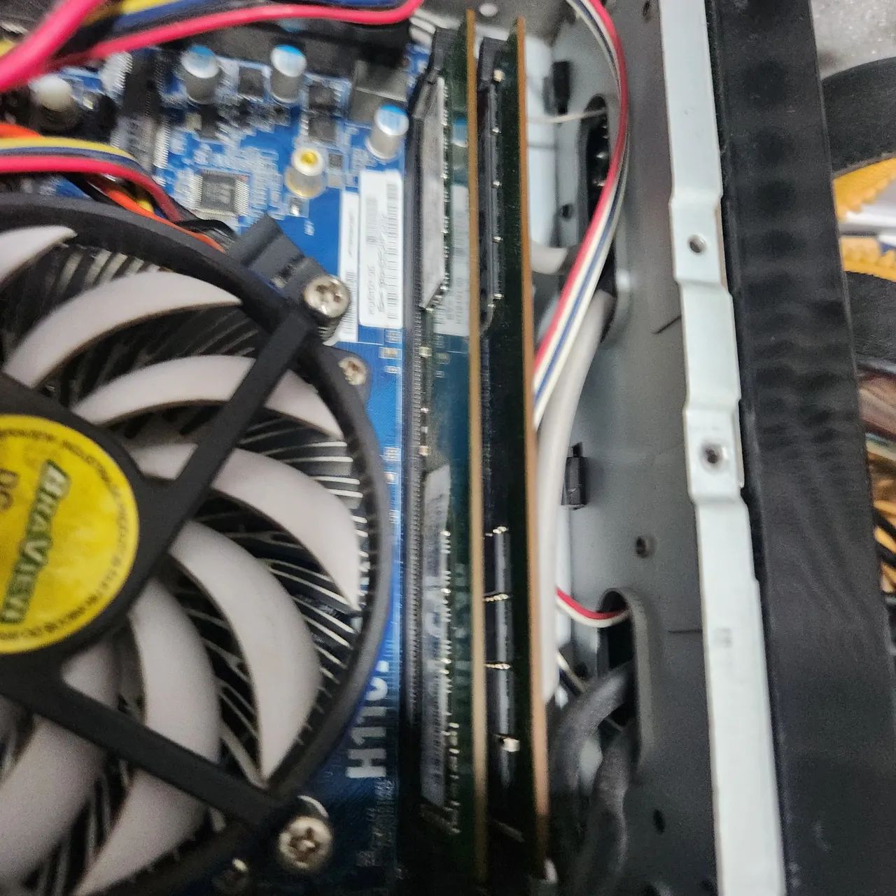 Pente Memória ddr4  8gb  cada um. - Foto 2
