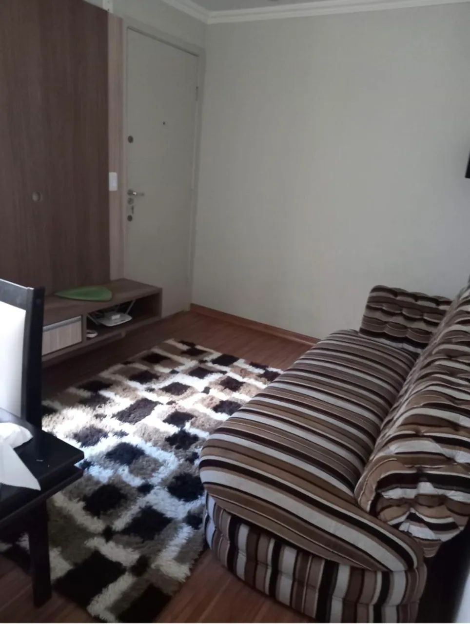Vendo Sofá Divã com 3 lugares  - Foto 3