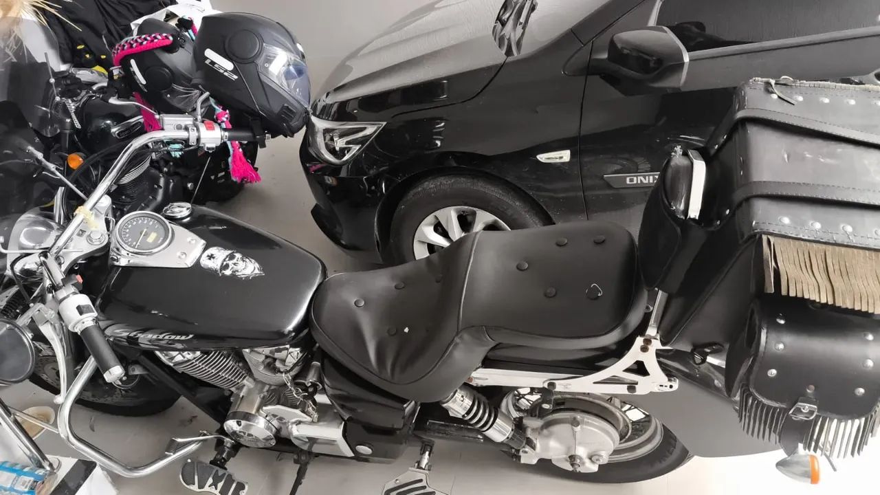 Shadow 750 - Foto 4