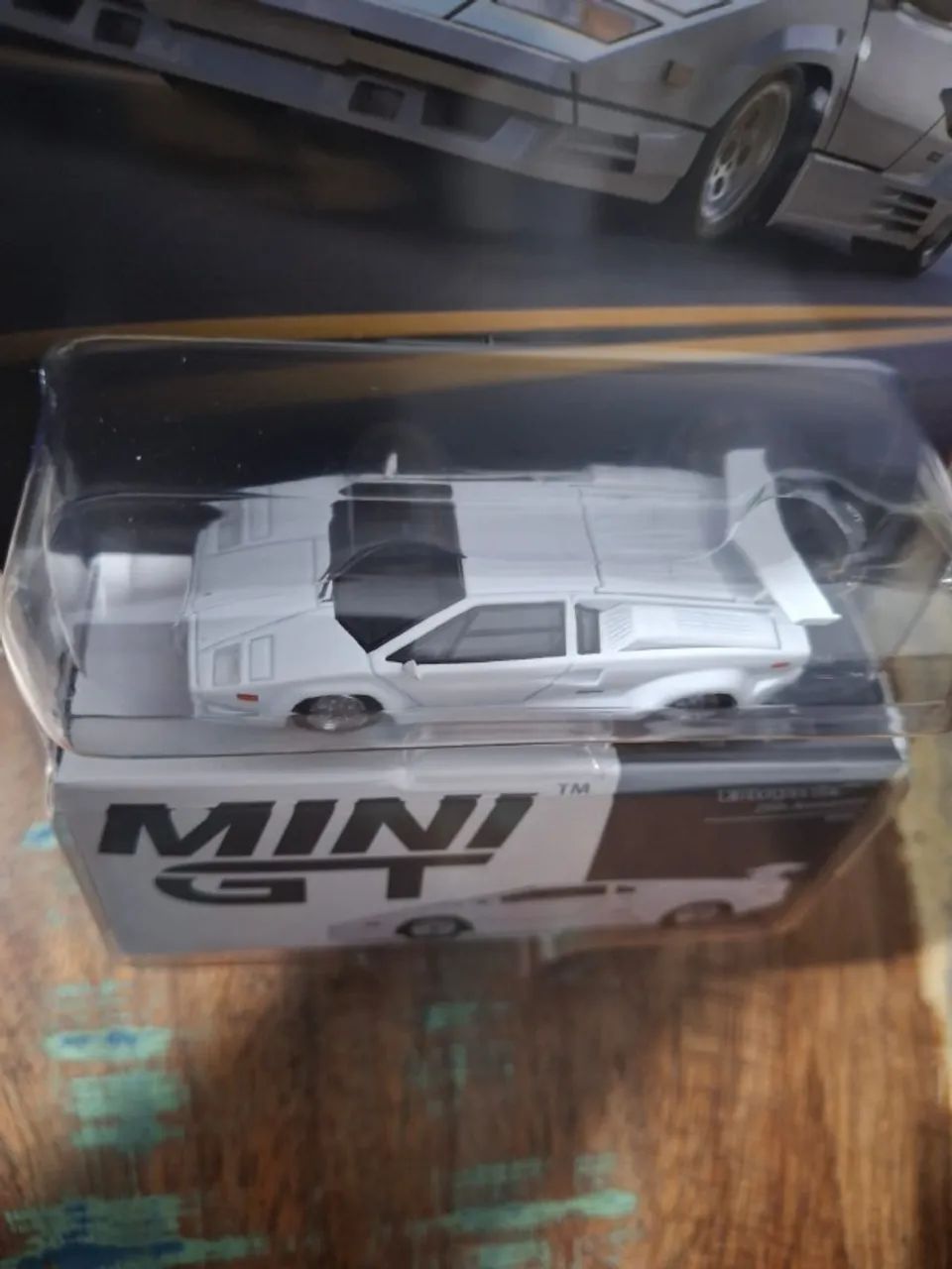 Mini Gt Lamborghini Countach 25th Anniversary White Blister Packaging - Foto 5